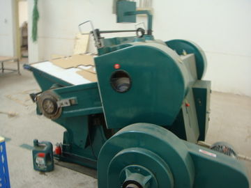 Bergelombang Karton Pedoman datar kekusutan Dan Die-Cutting Machine 5.5kw / 7.5kw