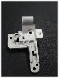 Tinggi Precise Die Otomotif Casting Parts Sand Blasting Toleransi +/- 0.05mm