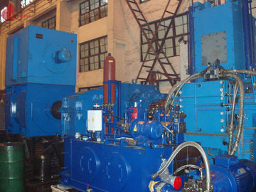 Empat-Wing 7500kg / h Paduan baja pengecoran Banbury internal Mixer Hermetik Jenis FM-410